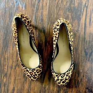 Banana Republic Leopard Print Size 9 Heels